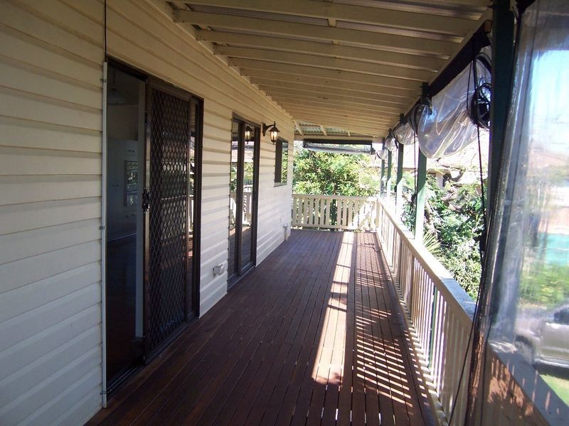 3 Gladstone Street, Redland Bay QLD 4165