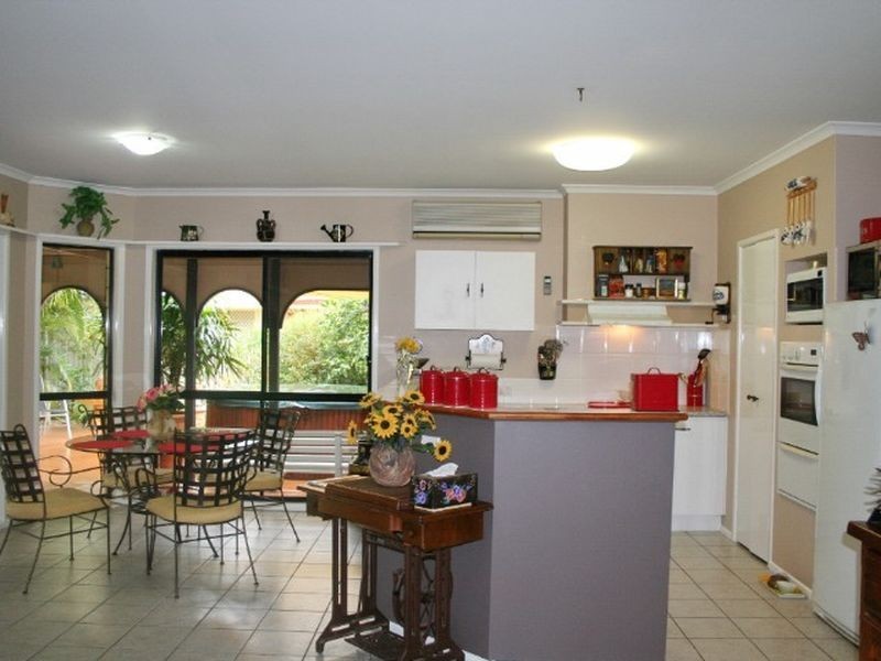 45 The Boulevard, Redland Bay QLD 4165