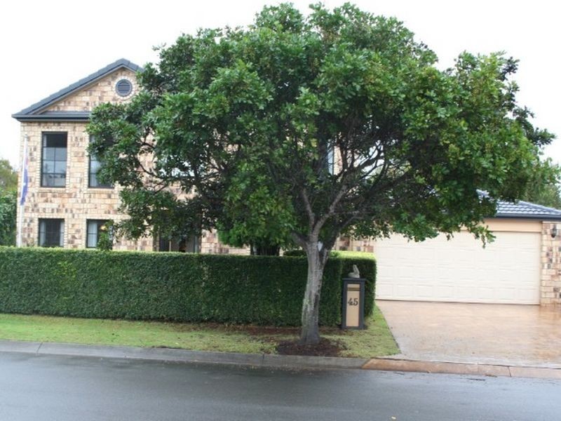 45 The Boulevard, Redland Bay QLD 4165