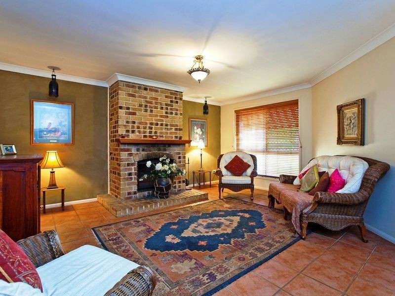 5 Newlands Street, Redland Bay QLD 4165