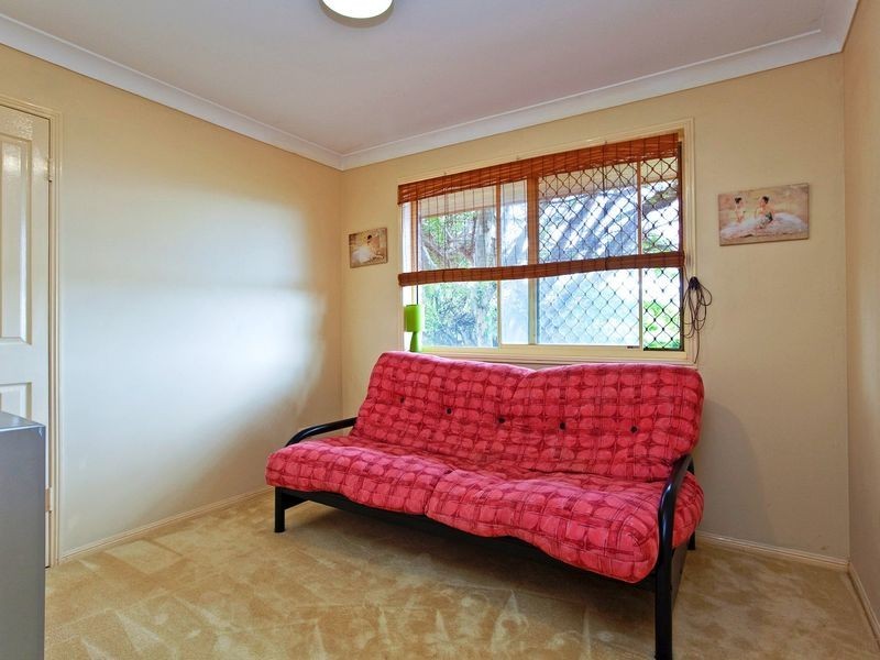 5 Newlands Street, Redland Bay QLD 4165