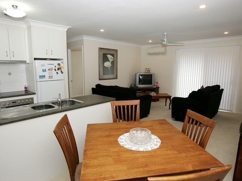 14 Mark Street, Redland Bay QLD 4165