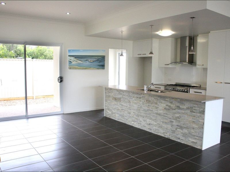 10 Tarvin Close, Wellington Point QLD 4160