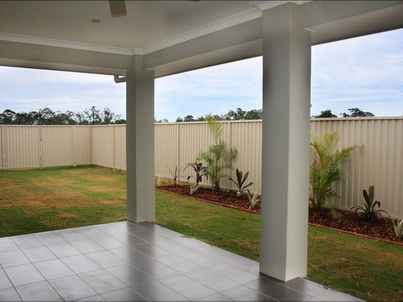 10 Tarvin Close, Wellington Point QLD 4160