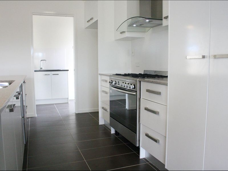 10 Tarvin Close, Wellington Point QLD 4160