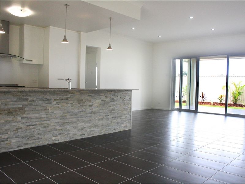 10 Tarvin Close, Wellington Point QLD 4160