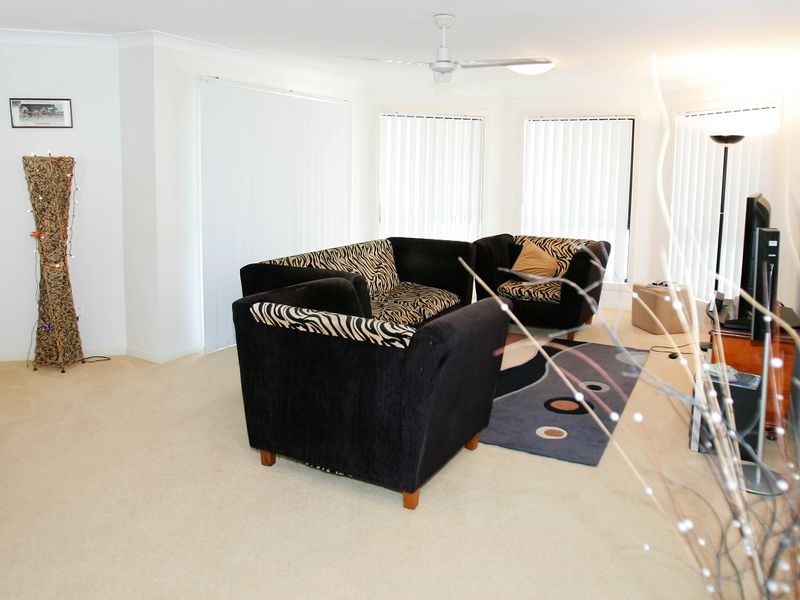 5 Bedarra Street, Redland Bay QLD 4165