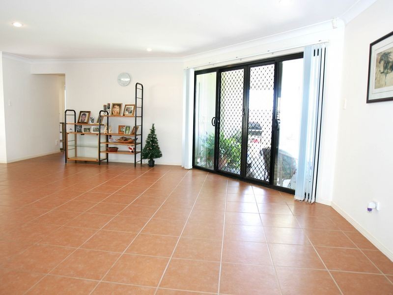 5 Bedarra Street, Redland Bay QLD 4165