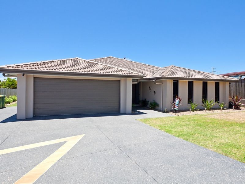 6 Omac Street, Redland Bay QLD 4165