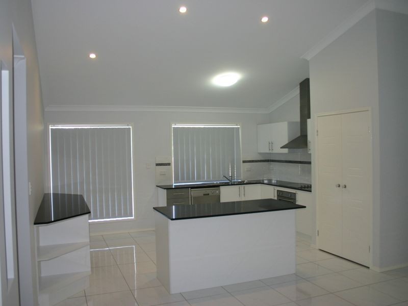 3 DALY PLACE, Redland Bay QLD 4165