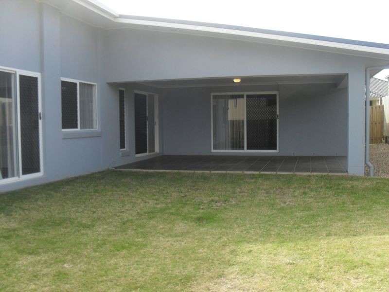 3 DALY PLACE, Redland Bay QLD 4165