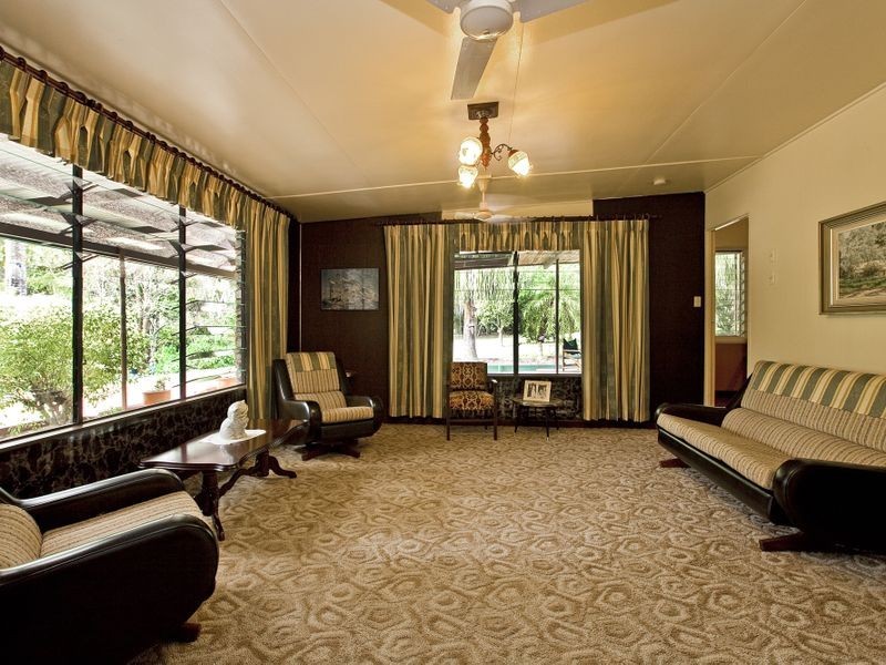 87 Henderson Road, Sheldon QLD 4157