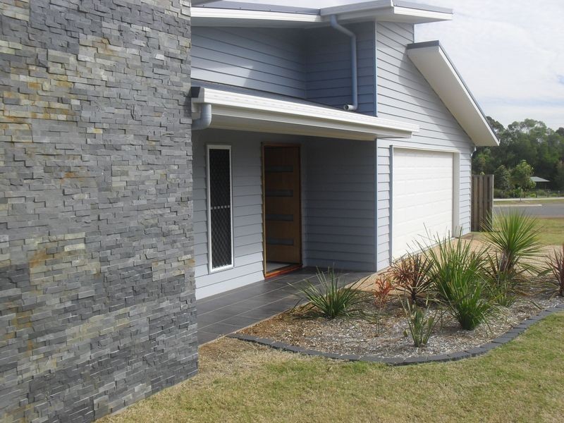 3 Daly Place, Redland Bay QLD 4165