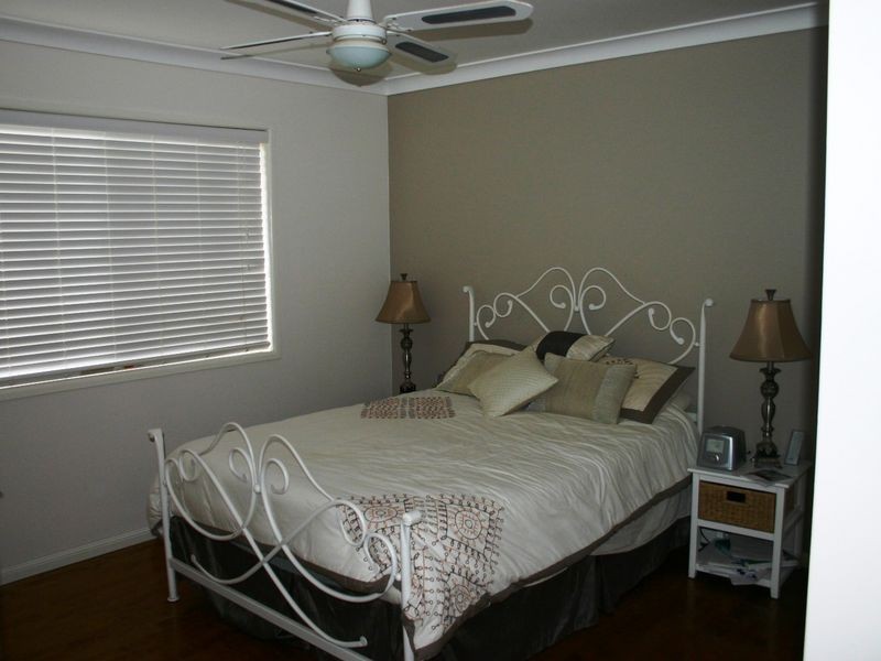 227 Cane Street, Redland Bay QLD 4165