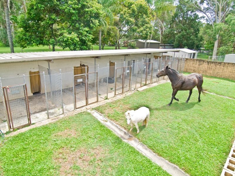 229-239 Teviot Road, Carbrook QLD 4130