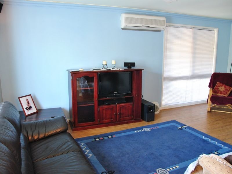 15 Penrose Avenue, Redland Bay QLD 4165