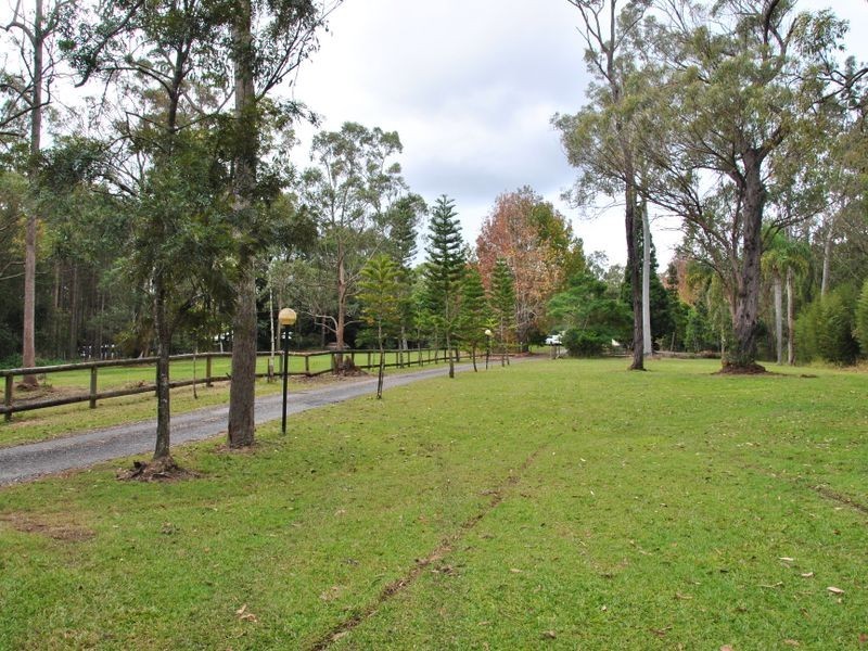 52-56 Winston Road, Sheldon QLD 4157