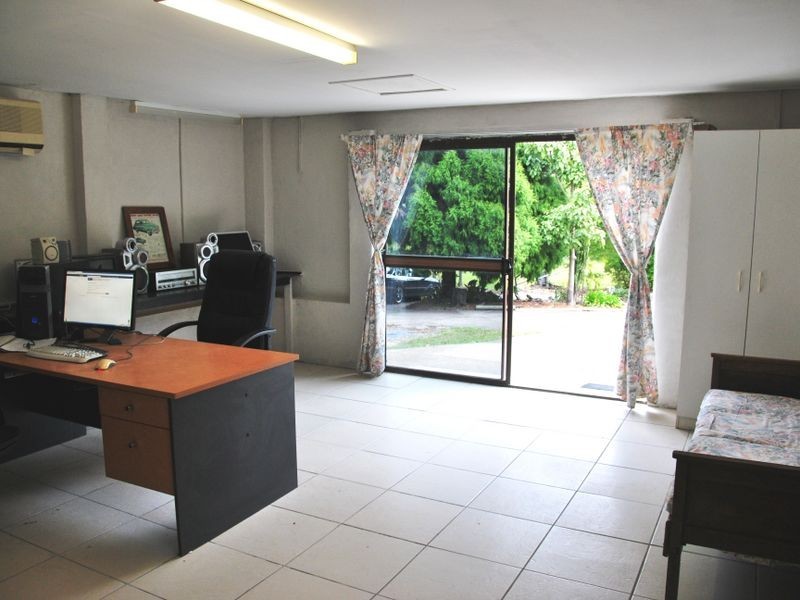 52-56 Winston Road, Sheldon QLD 4157