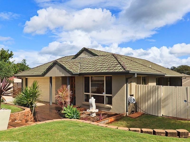 12 Mashie Place, Redland Bay QLD 4165