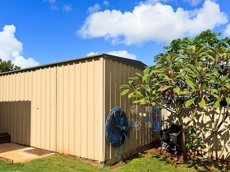 12 Mashie Place, Redland Bay QLD 4165