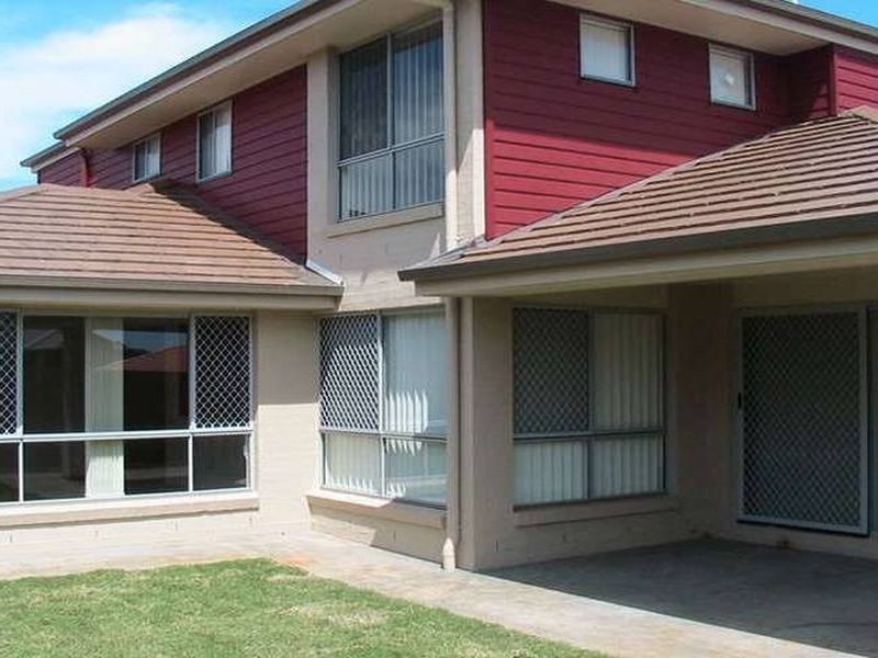 22 Shaw Place, Redland Bay QLD 4165