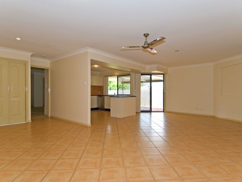 13 Saltwater Place, Redland Bay QLD 4165