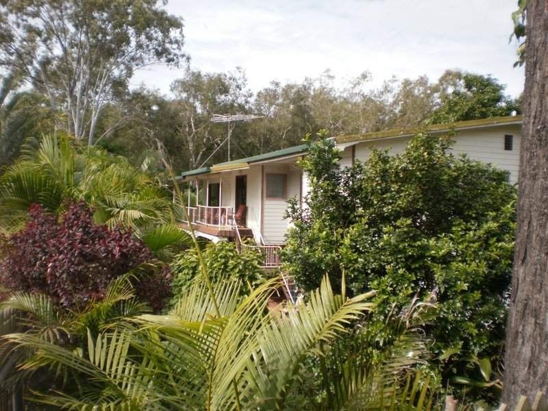 1 Christopher Street, Redland Bay QLD 4165