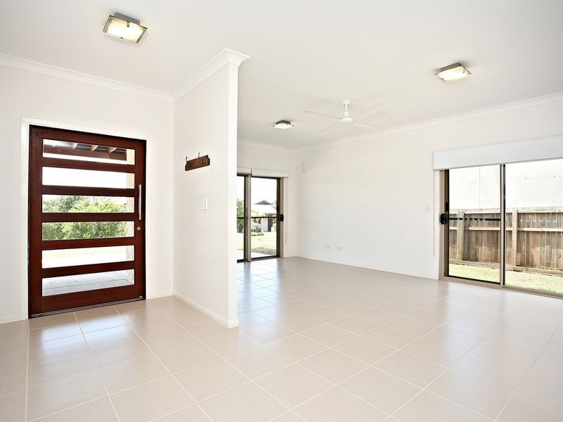 34 Huntly Place, Redland Bay QLD 4165