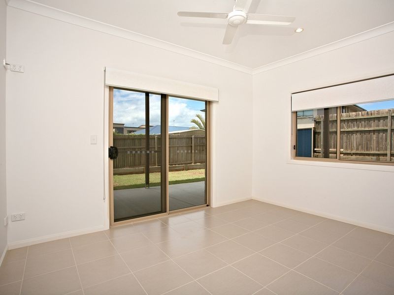 34 Huntly Place, Redland Bay QLD 4165