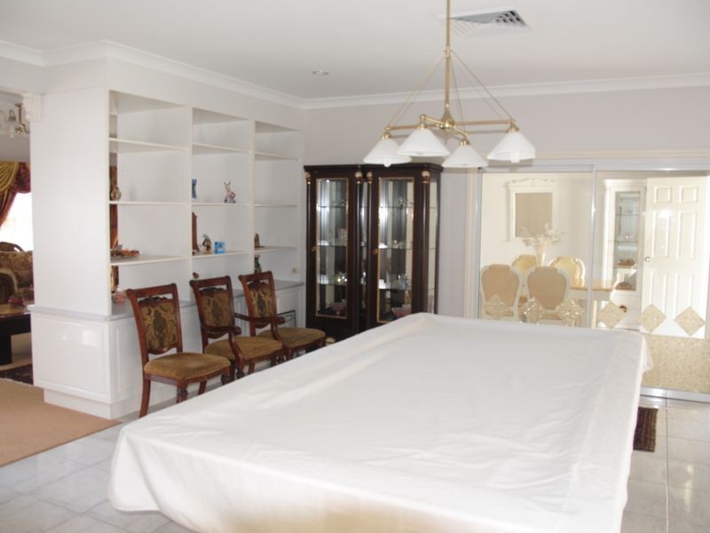 8 Lytham Court, Cornubia QLD 4130