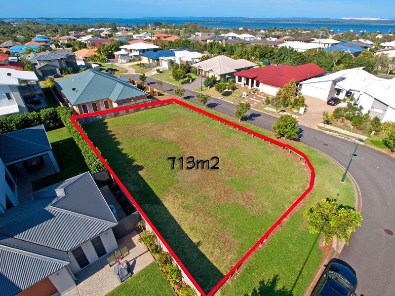 36 Huntly Place, Redland Bay QLD 4165