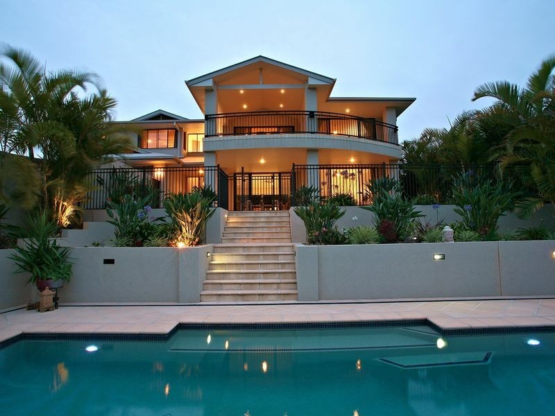 8 Bribie Close, Redland Bay QLD 4165