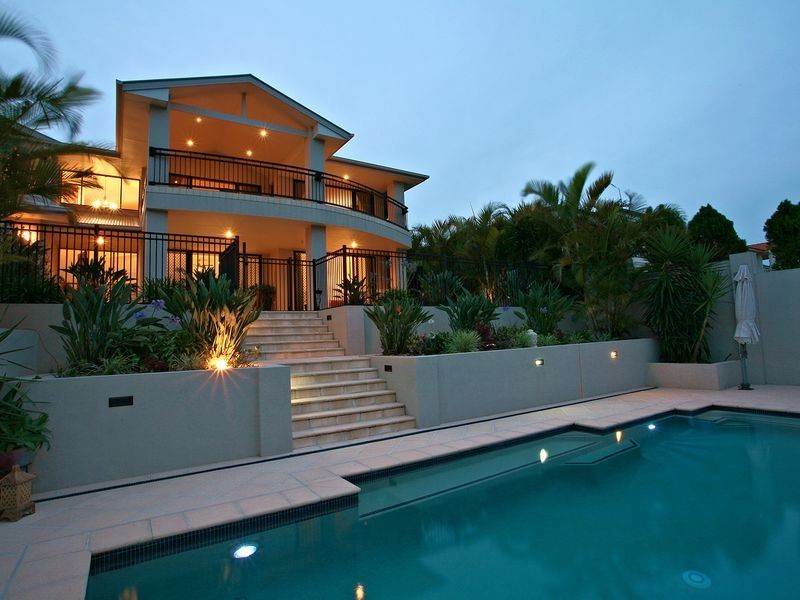 8 Bribie Close, Redland Bay QLD 4165