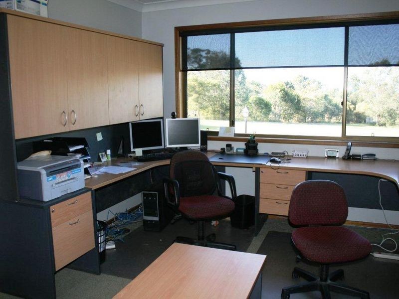 13 Muriel Street, Redland Bay QLD 4165