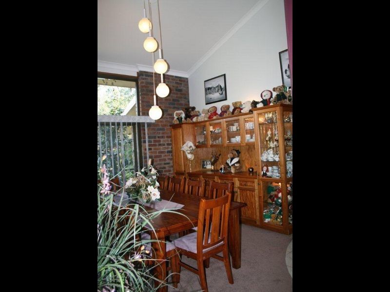 13 Muriel Street, Redland Bay QLD 4165