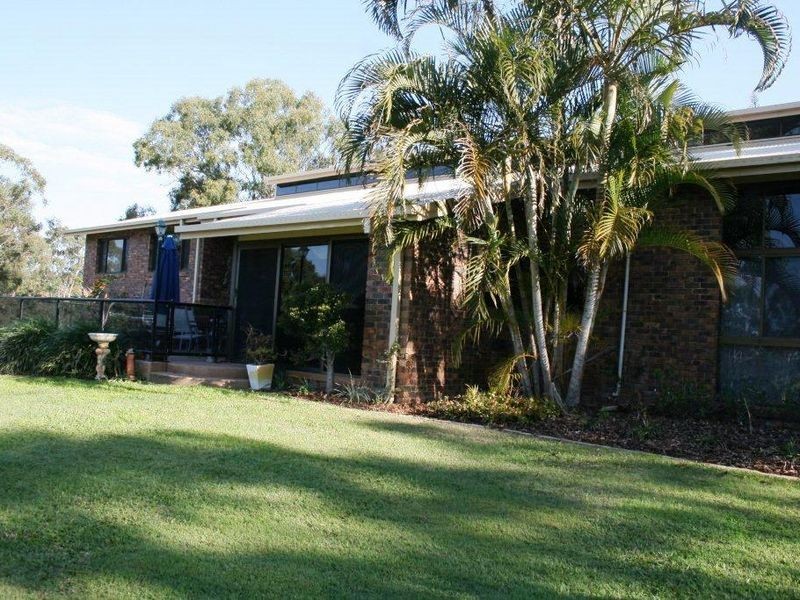 13 Muriel Street, Redland Bay QLD 4165
