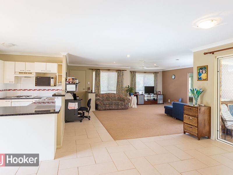 1 Gleneagles Court, Redland Bay QLD 4165