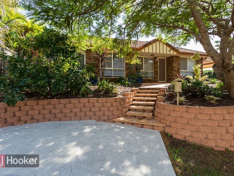 1 Gleneagles Court, Redland Bay QLD 4165