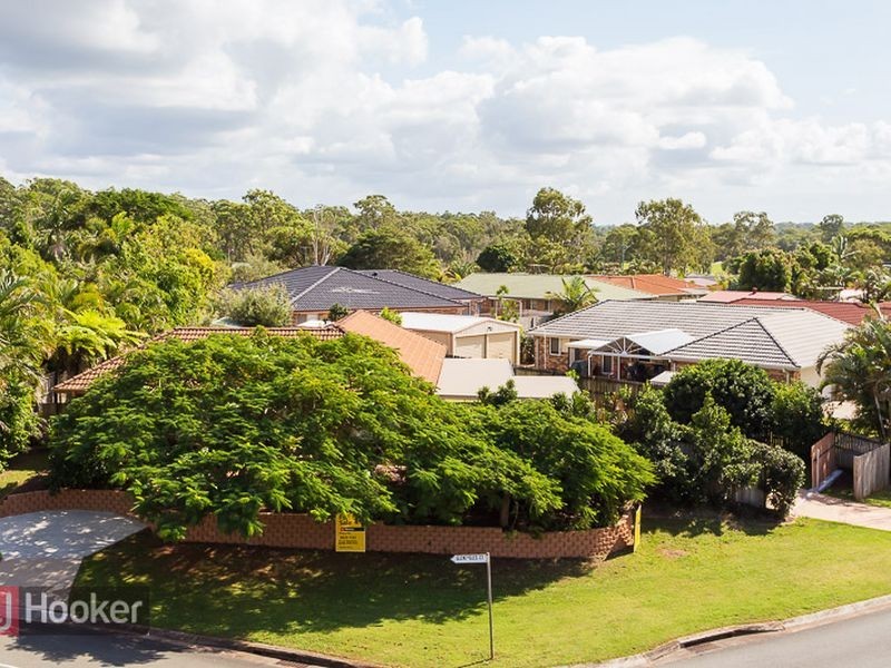 1 Gleneagles Court, Redland Bay QLD 4165