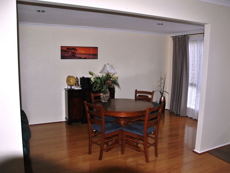 124 Cane Street, Redland Bay QLD 4165