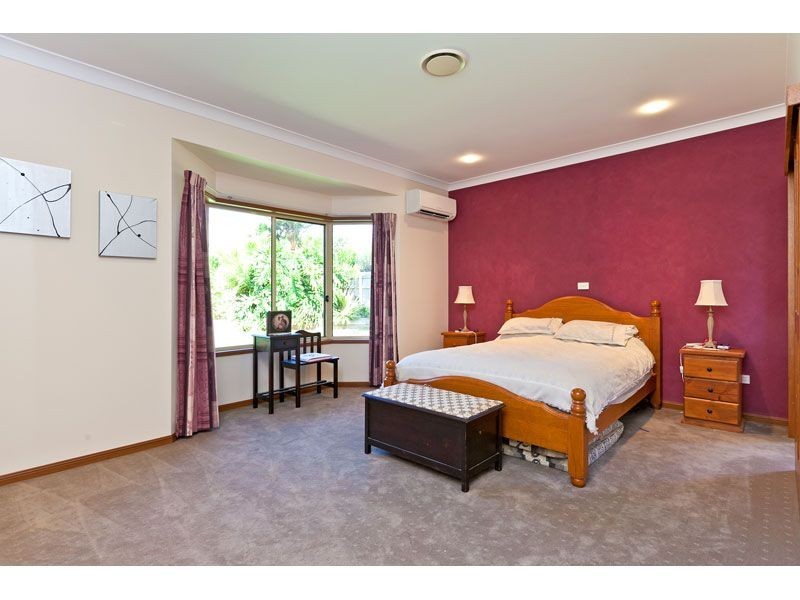 5 Twinspur Court, Victoria Point QLD 4165
