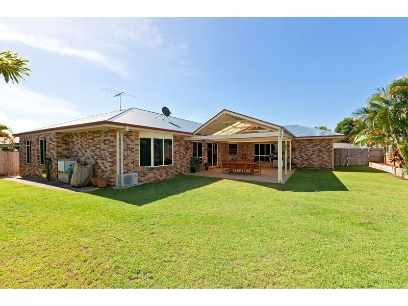 5 Twinspur Court, Victoria Point QLD 4165