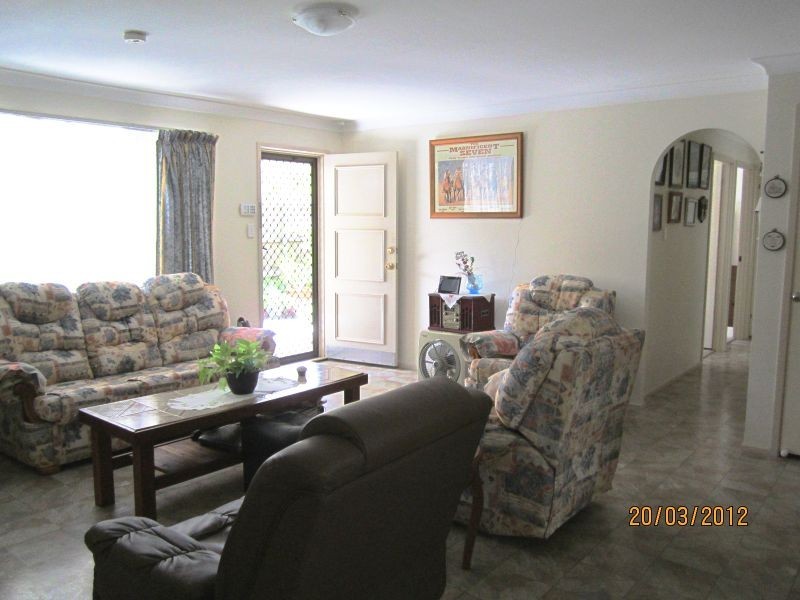 1/56 Benfer Road, Victoria Point QLD 4165