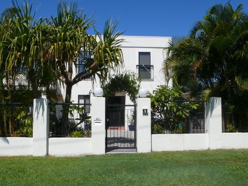 31 Rusbrook Street, Redland Bay QLD 4165