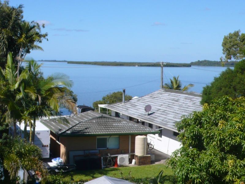 31 Rusbrook Street, Redland Bay QLD 4165