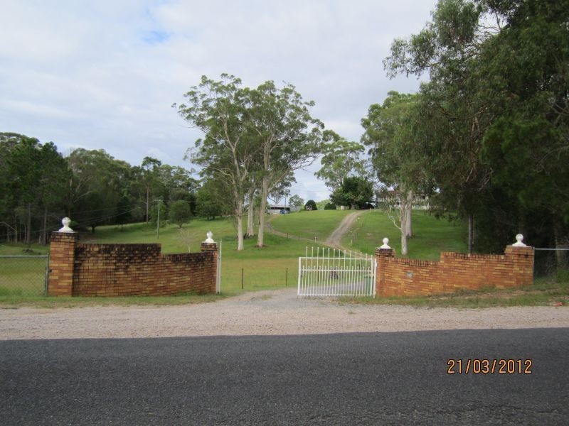 2 Rocky Passage Road, Redland Bay QLD 4165