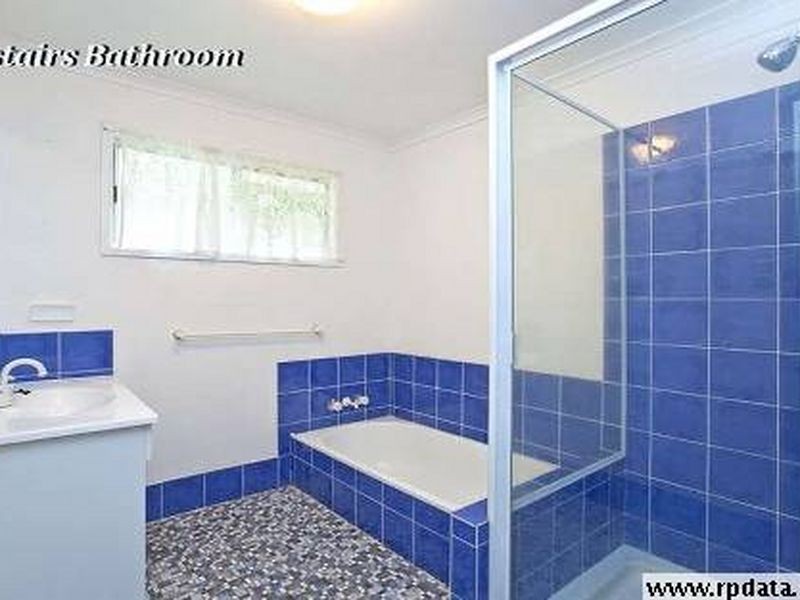 4 Glen Street, Ormiston QLD 4160