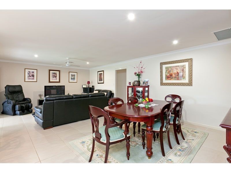 26 Torello Crescent, Victoria Point QLD 4165