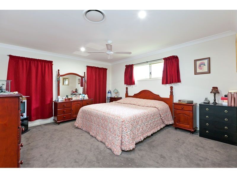 26 Torello Crescent, Victoria Point QLD 4165