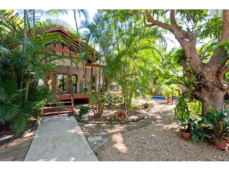 1 Dinwoodie Road, Thornlands QLD 4164